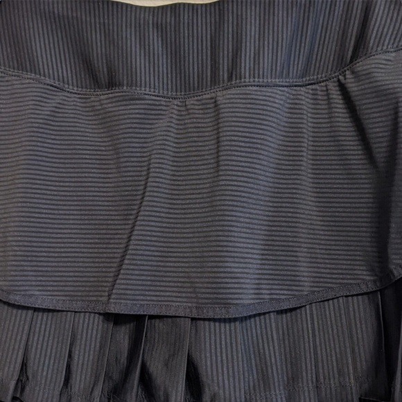 Athleta Pleated Hem Skort - Picture 3 of 4